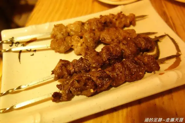 [食記] 台北西門町 - 西門內疆精緻串燒 ~ 平價美味新疆串燒配精釀啤酒，讚!