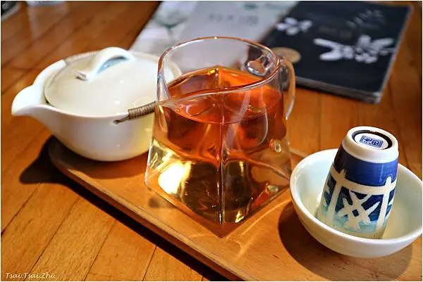 [台北文山]貓空龍門客棧｜從茶園走進餐桌，山嵐中的中式佳餚與