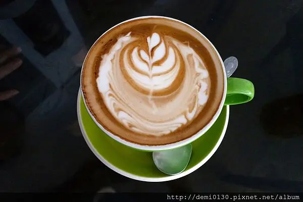 [食癮-下午茶]鬧中取靜的古宅咖啡-雙魚坊