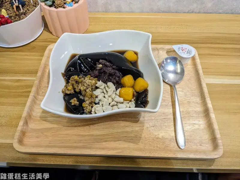 【新竹食記】獅子吼嫩仙草(關新店)