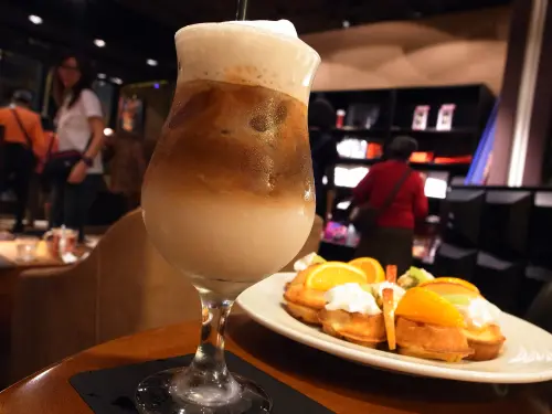 GRD日誌---21102011 StayReal Cafe by Gabee開幕嚕