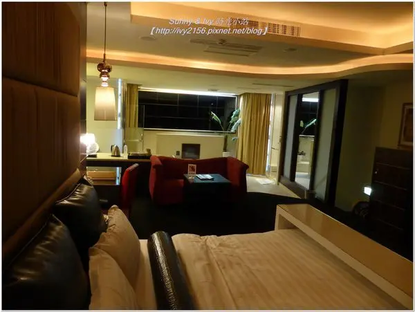 【台南北區住宿】綠驛精品商務旅館。輕鬆步走即可到花園夜市