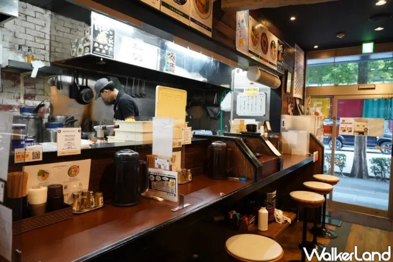 米其林推薦仙台拉麵！DASHIRO 蟬聯2年宮城縣拉麵冠軍，飛魚出汁醬油拉麵吃起來。