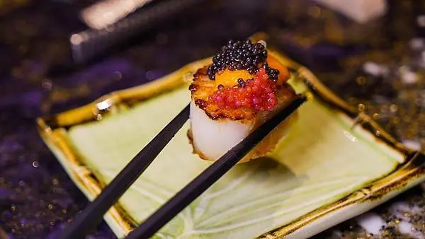 高雄-覓奇頂級預約制鐵板燒 環繞主廚用餐環境超氣派.長輩生日聚餐都額樂 轉載多肉動物- 以食物為座標的女人