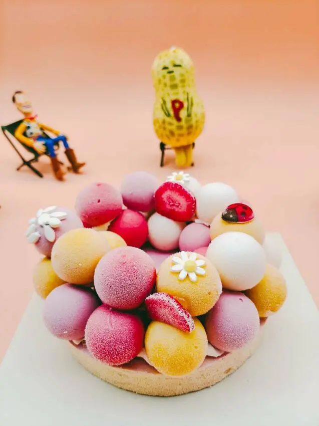 不論何時都是慶祝的好日子，超人氣卡瓦冰淇淋蛋糕陪伴你開啟新的一年~