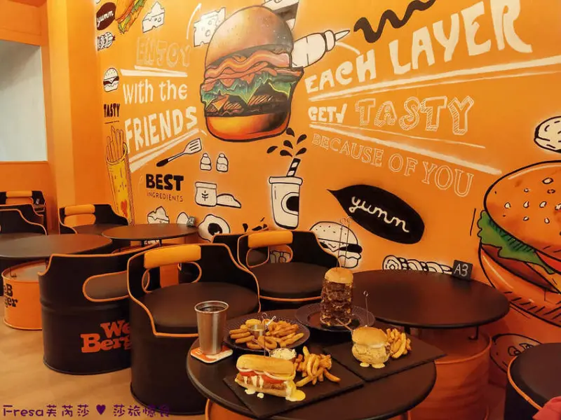 嘉義市東區嘉義漢堡【WeBBerger】比手掌大挑戰大胃王WEBBERGER大樓.純牛肉手打漢堡超噴汁.美味製作看得到│文化路夜市│東區美食