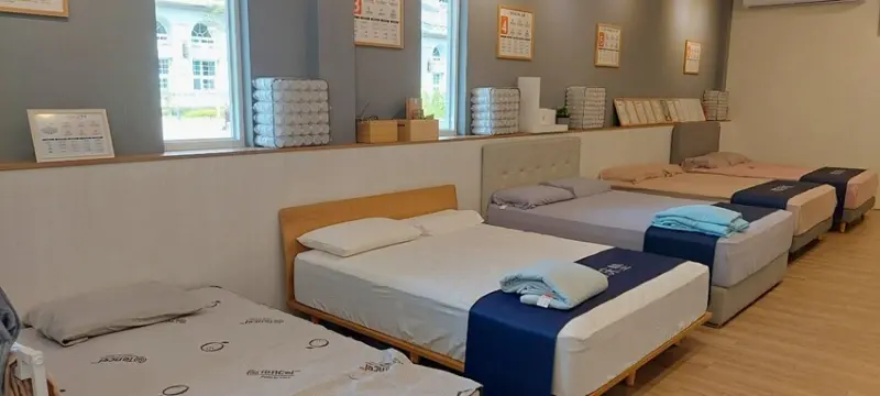 居家生活｜ 橘家床墊oghome 高雄美術館門市，寬大空間展