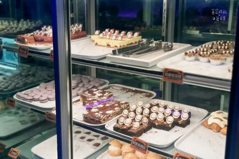 台中東區｜期間限定泰式料理、肉骨茶湯底、M9和牛吃到飽｜饗麻