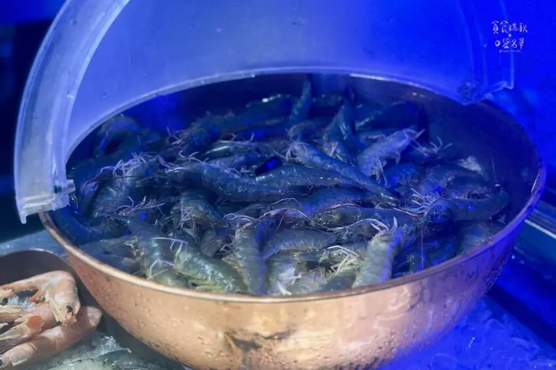 台中東區｜期間限定泰式料理、肉骨茶湯底、M9和牛吃到飽｜饗麻