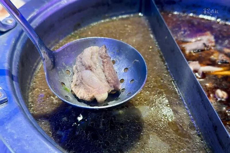 台中東區｜期間限定泰式料理、肉骨茶湯底、M9和牛吃到飽｜饗麻