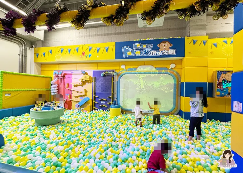 【土城親子館】PaPark爬爬客親子樂園-土城日月光店-彩虹