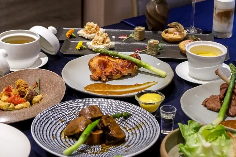 新竹縣新埔鎮金色天地安養中心附設的無菜單料理「九里松」