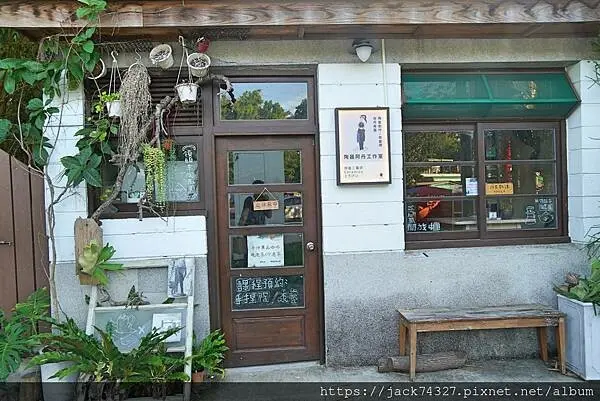 {台中景點}台中霧峰景點推薦：光復新村/原流新創聚落 Lly