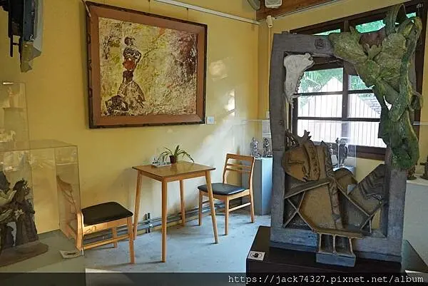 {台中景點}台中霧峰景點推薦：光復新村/原流新創聚落 Lly