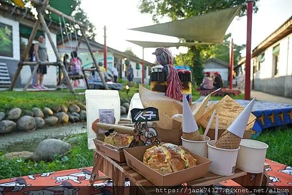 {台中景點}台中霧峰景點推薦：光復新村/原流新創聚落 Lly