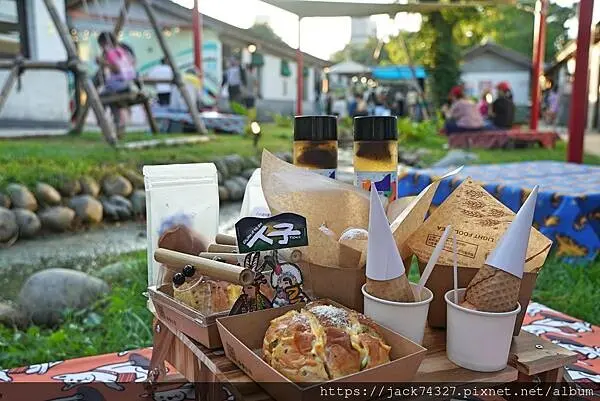 {台中景點}台中霧峰景點推薦：光復新村/原流新創聚落 Lly