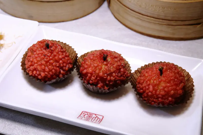 2024年最美室內聖誕裝置藝術在大江購物中心！絕美打卡秘境等