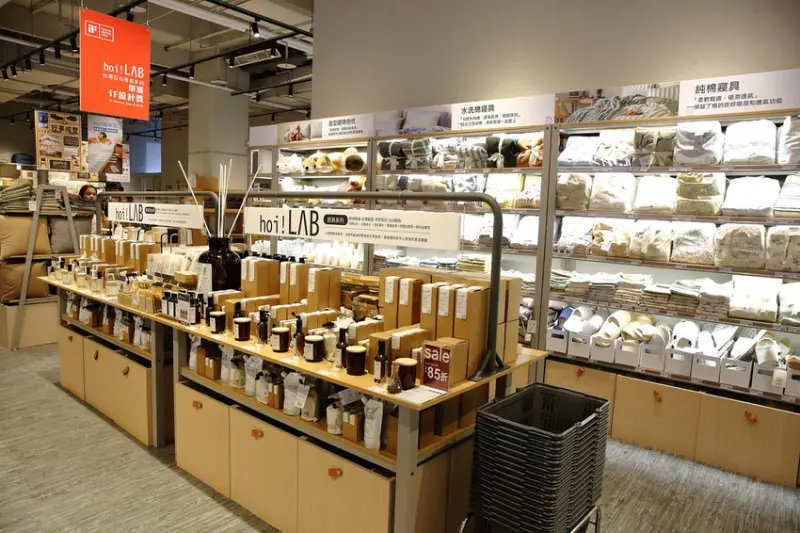 2024年最美室內聖誕裝置藝術在大江購物中心！絕美打卡秘境等