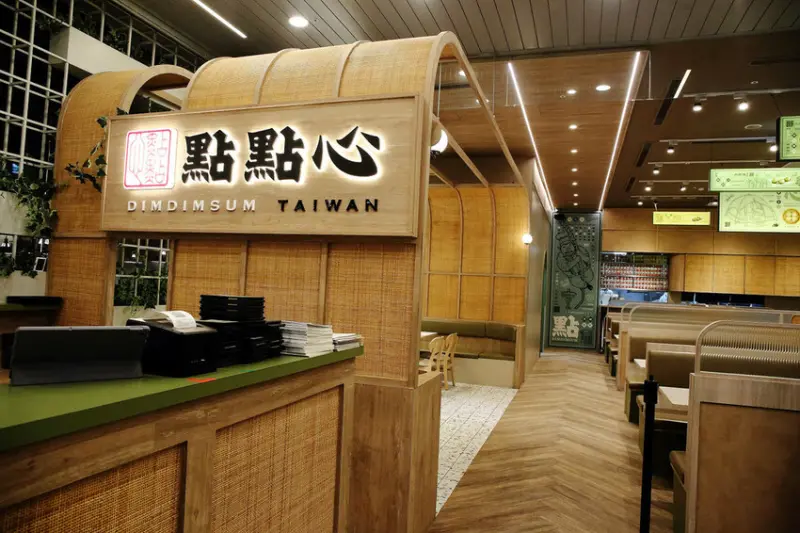 2024年最美室內聖誕裝置藝術在大江購物中心！絕美打卡秘境等