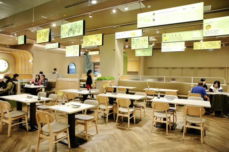 2024年最美室內聖誕裝置藝術在大江購物中心！絕美打卡秘境等