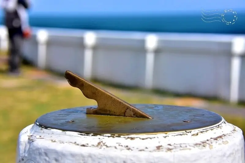 台灣極北點:富貴角燈塔日晷