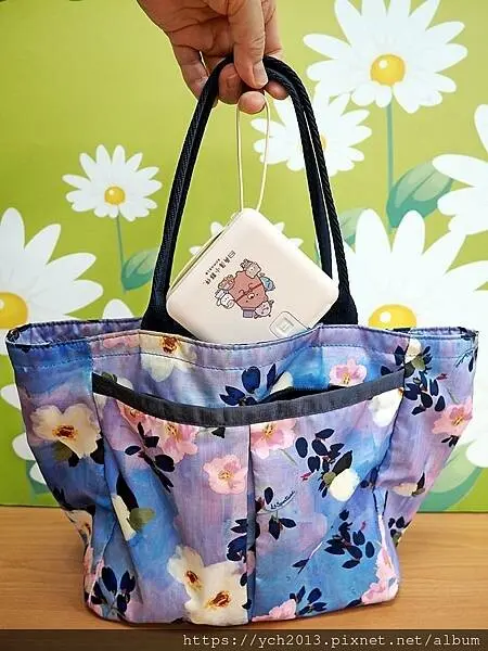 格衍Geyan萬用行動電源／輕巧好帶，快充省時，一機可充五台