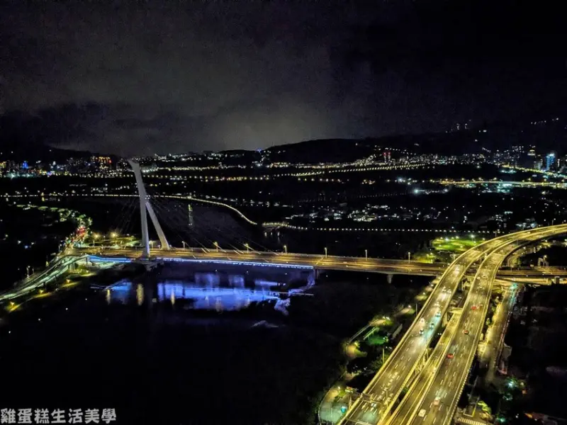【台北夜景】北投焚化爐景觀台 - 台北免費夜景，360度夜景