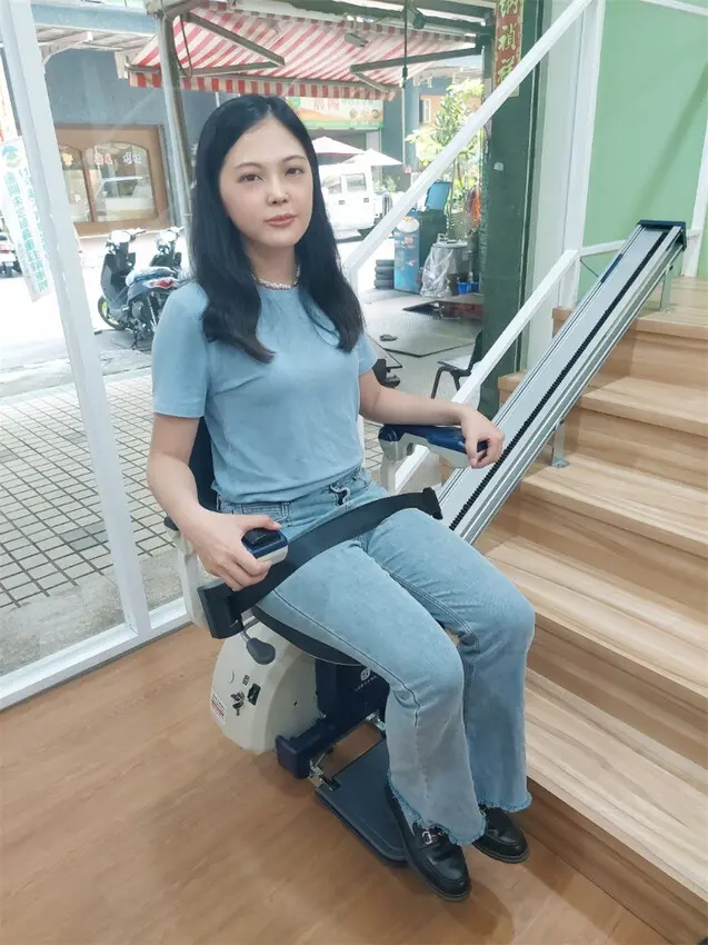 3C｜羅布森樓梯升降椅 MIT精品樓梯升降椅第一品牌上下樓好