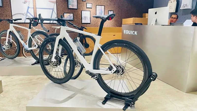 3C｜ 台北大安區EQUICK BIKE旗艦店，與咖啡結合的