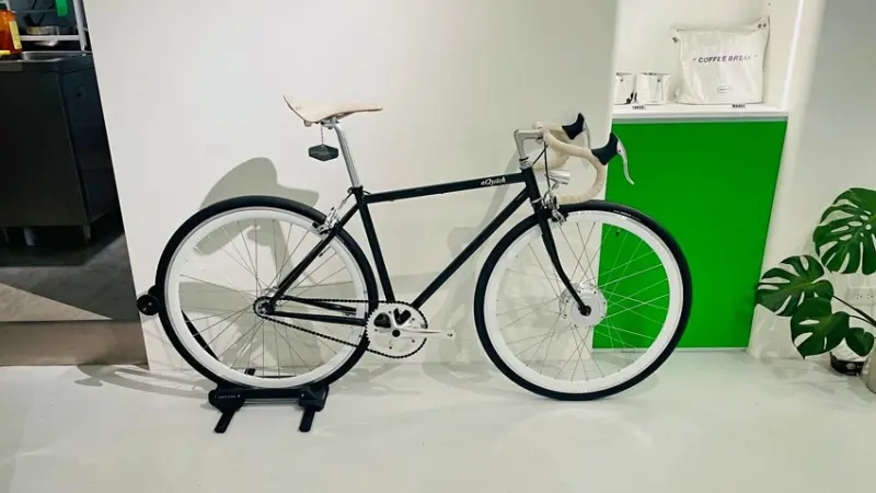 3C｜ 台北大安區EQUICK BIKE旗艦店，與咖啡結合的