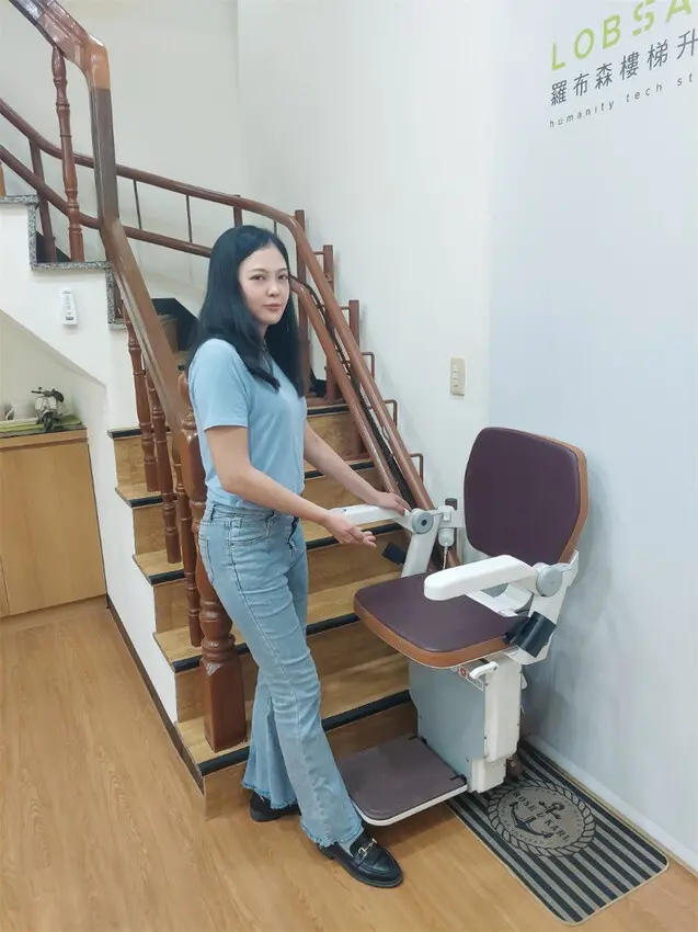 3C｜羅布森樓梯升降椅 MIT精品樓梯升降椅第一品牌上下樓好