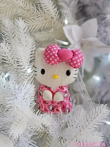 台北信義區．BELLAVITA寶麗廣場 / 新光三越聖誕樹