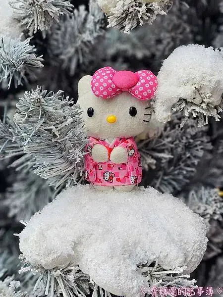 台北信義區．BELLAVITA寶麗廣場 / 新光三越聖誕樹