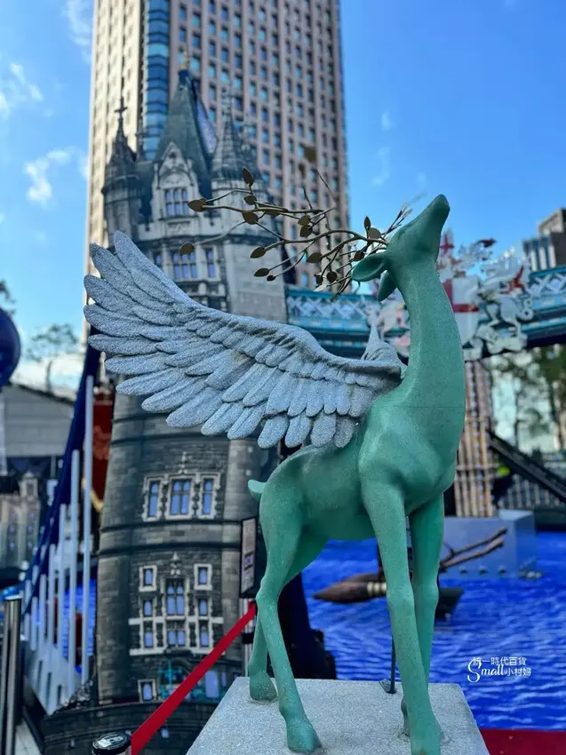 台北信義區必拍《統一時代百貨．愛Sharing》浪漫英倫風裝