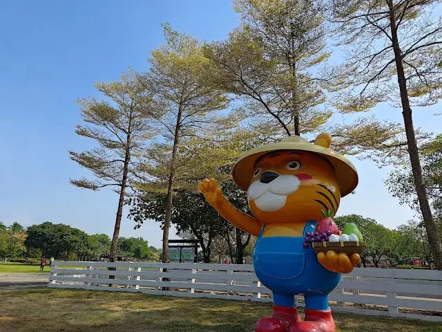 溪州公園 - 產業陳列館 - 老虎