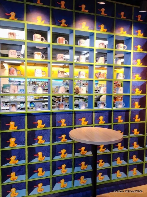 Hi-Life Convenience store Hsinchu river branch store with Jimmy painting theme store,  新竹 Hi-life 護城河畔幾米主題店 by SJKen , Dec 20, 2024.