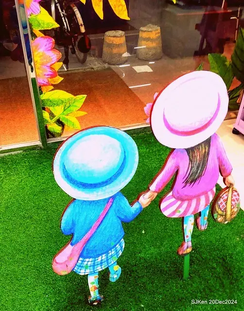 Hi-Life Convenience store Hsinchu river branch store with Jimmy painting theme store,  新竹 Hi-life 護城河畔幾米主題店 by SJKen , Dec 20, 2024.