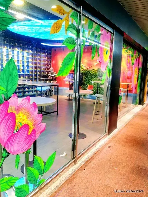 Hi-Life Convenience store Hsinchu river branch store with Jimmy painting theme store,  新竹 Hi-life 護城河畔幾米主題店 by SJKen , Dec 20, 2024.