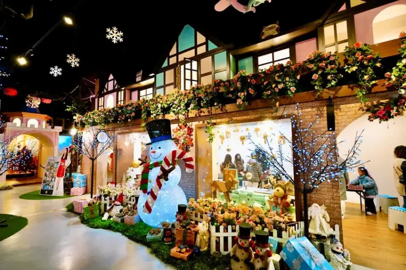 台中親子景點「約客&厚禮 築夢手創館」，粉紅芭比廣場、冰雪奇