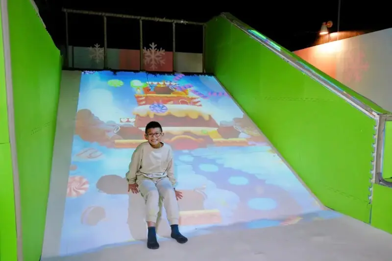 台中親子景點「約客&厚禮 築夢手創館」，粉紅芭比廣場、冰雪奇