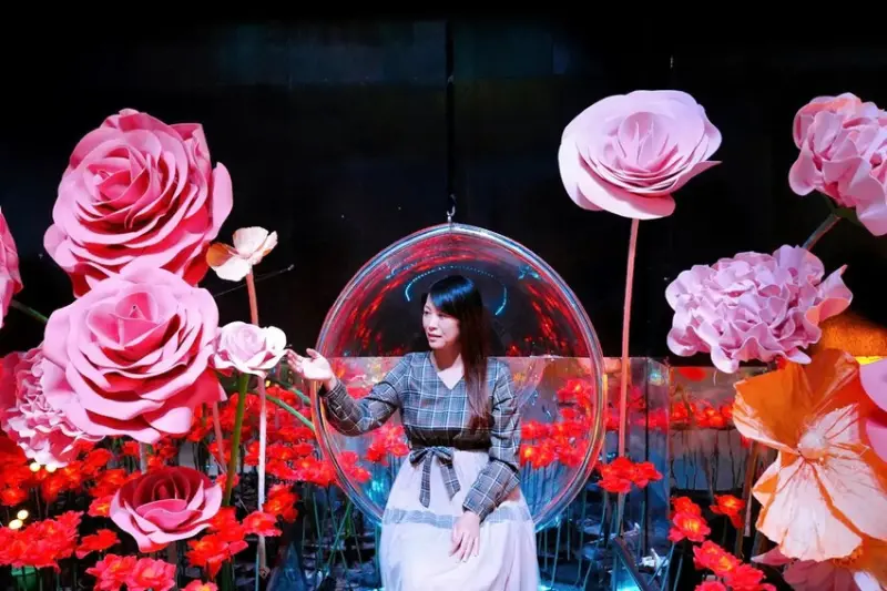 台中親子景點「約客&厚禮 築夢手創館」，粉紅芭比廣場、冰雪奇