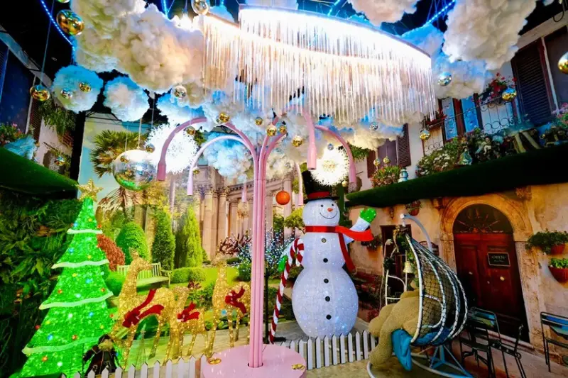 台中親子景點「約客&厚禮 築夢手創館」，粉紅芭比廣場、冰雪奇