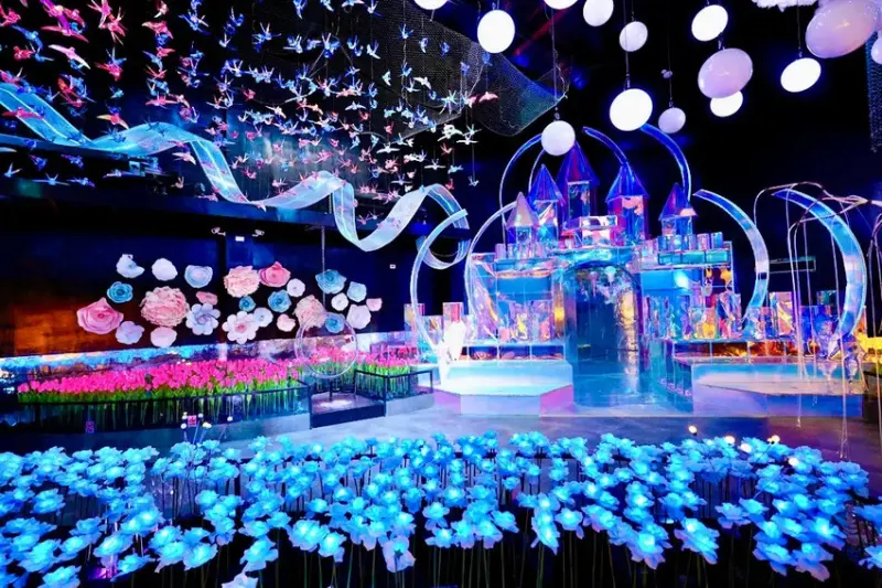 台中親子景點「約客&厚禮 築夢手創館」，粉紅芭比廣場、冰雪奇