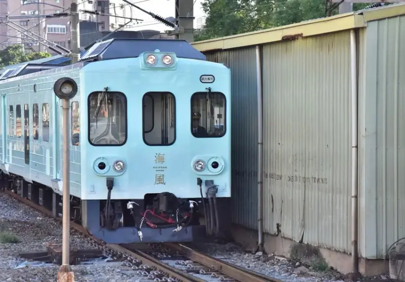 海風號開箱｜全台首輛甜點觀光列車 雄獅旅遊獨家販售