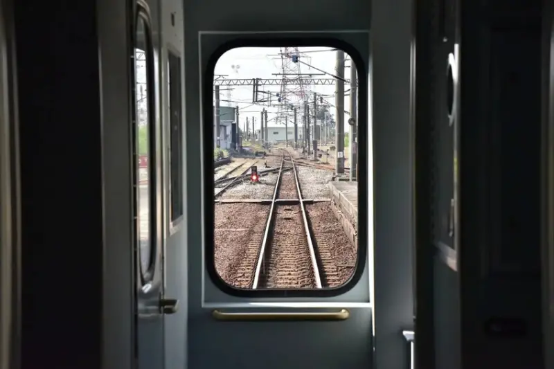 海風號開箱｜全台首輛甜點觀光列車 雄獅旅遊獨家販售