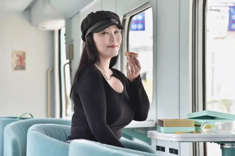 海風號開箱｜全台首輛甜點觀光列車 雄獅旅遊獨家販售
