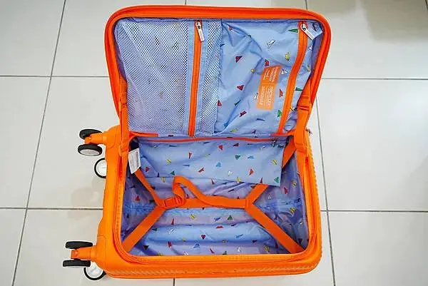 【American Tourister Taiwan】CUR