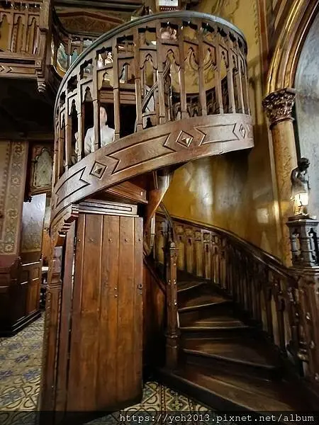 舊城區Caru'cu bere百年啤酒餐廳晚餐