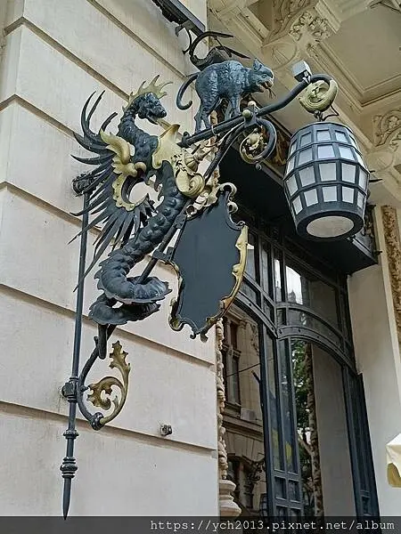 舊城區Caru'cu bere百年啤酒餐廳晚餐