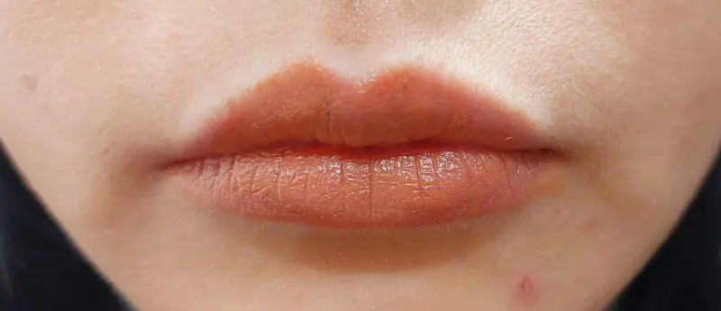 彩妝｜CINQUAIN思珂 星魅晶璨極光唇膏四色 ，超美有高